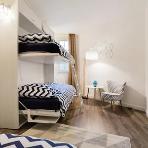 https://leydet.fr-provencehotel.com